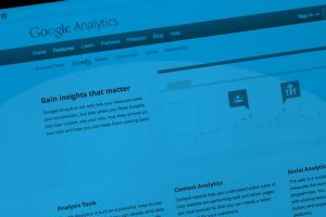 eliminar referral spam analytics