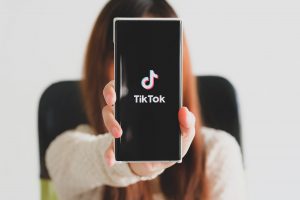 Conoce las ventajas de mejorar tu estrategia SEO en Tik Tok