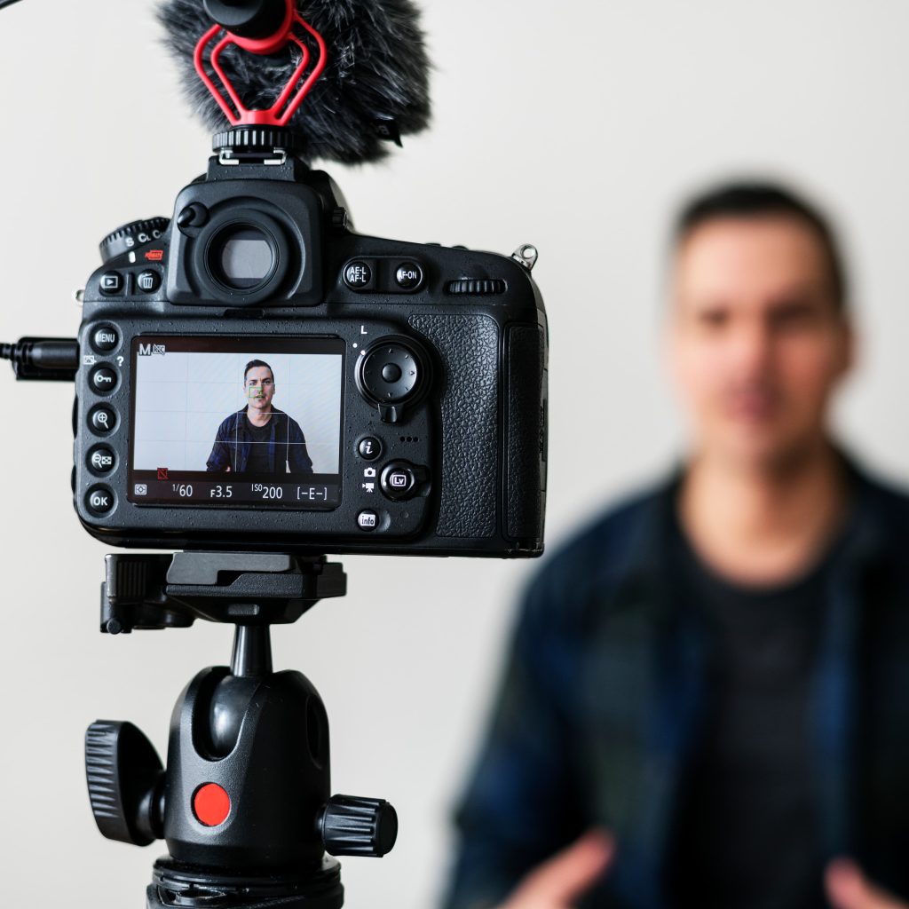 Descubre por qué tienes que empezar a crear vídeos desde ya